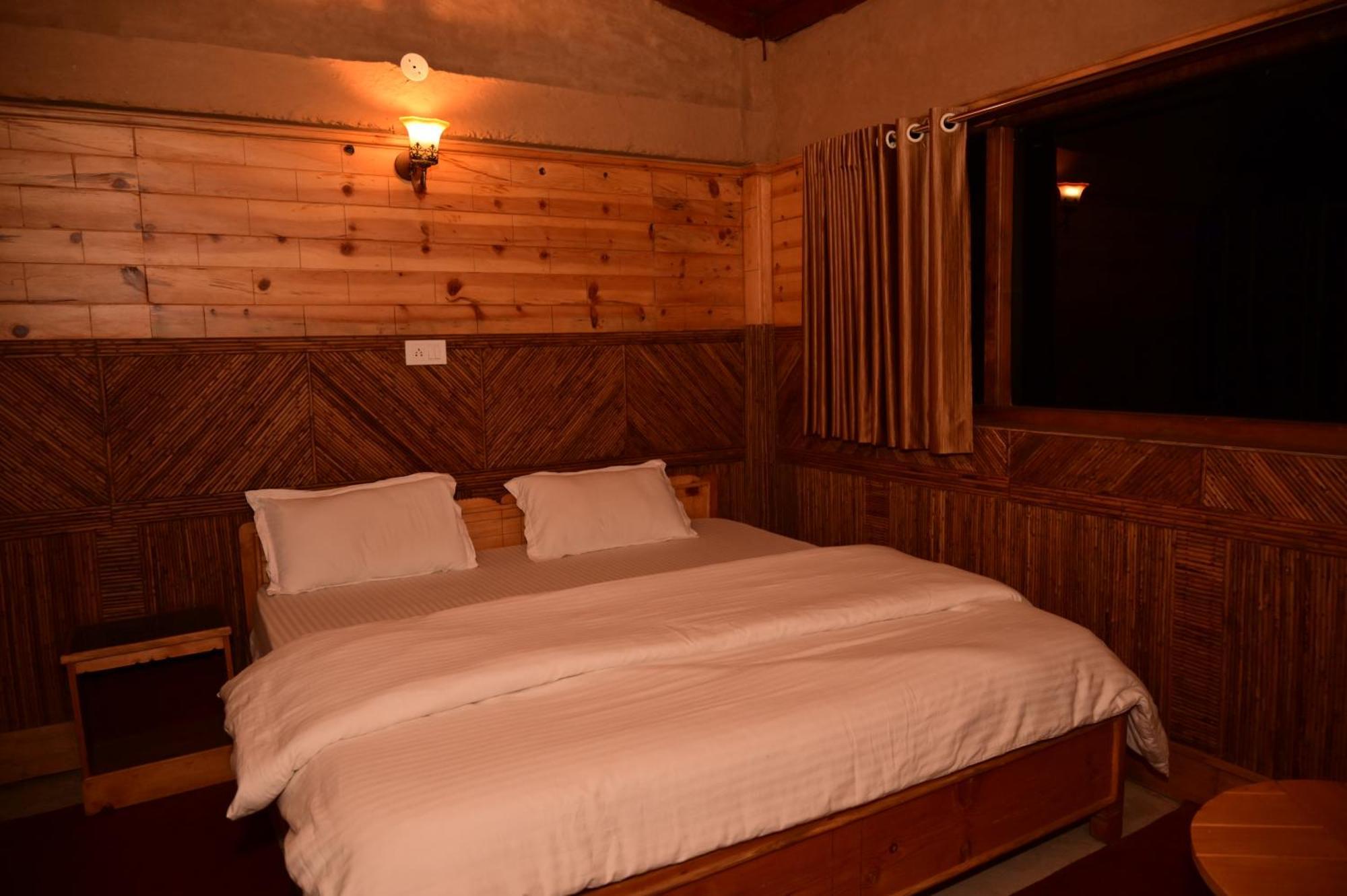 Nature Valley Homestay Shaukiyathal Panuanaula Exterior photo